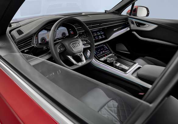 В Россию едет новый Audi Q7