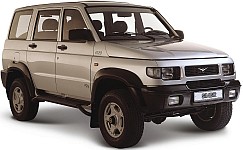 Внешне автомобиль модификации Уаз-31622-100 Comfort отличается от комплектации Уаз-31622-70 Standard легкосплавными колесами