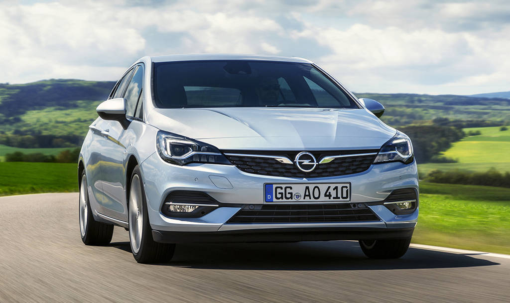 Обновленный хэтчбек Opel Astra 2019-2020