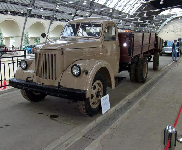 уралаз уральский автомобильный завод