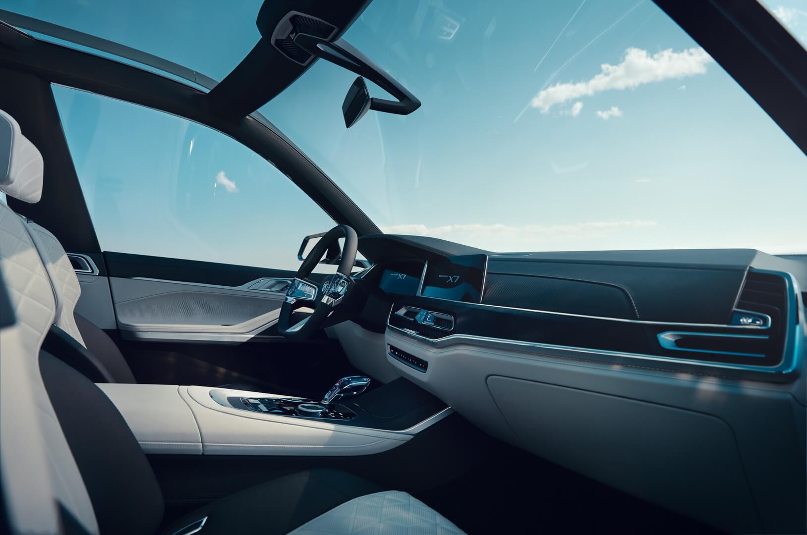 Торпедо в BMW Concept X7 iPerformance