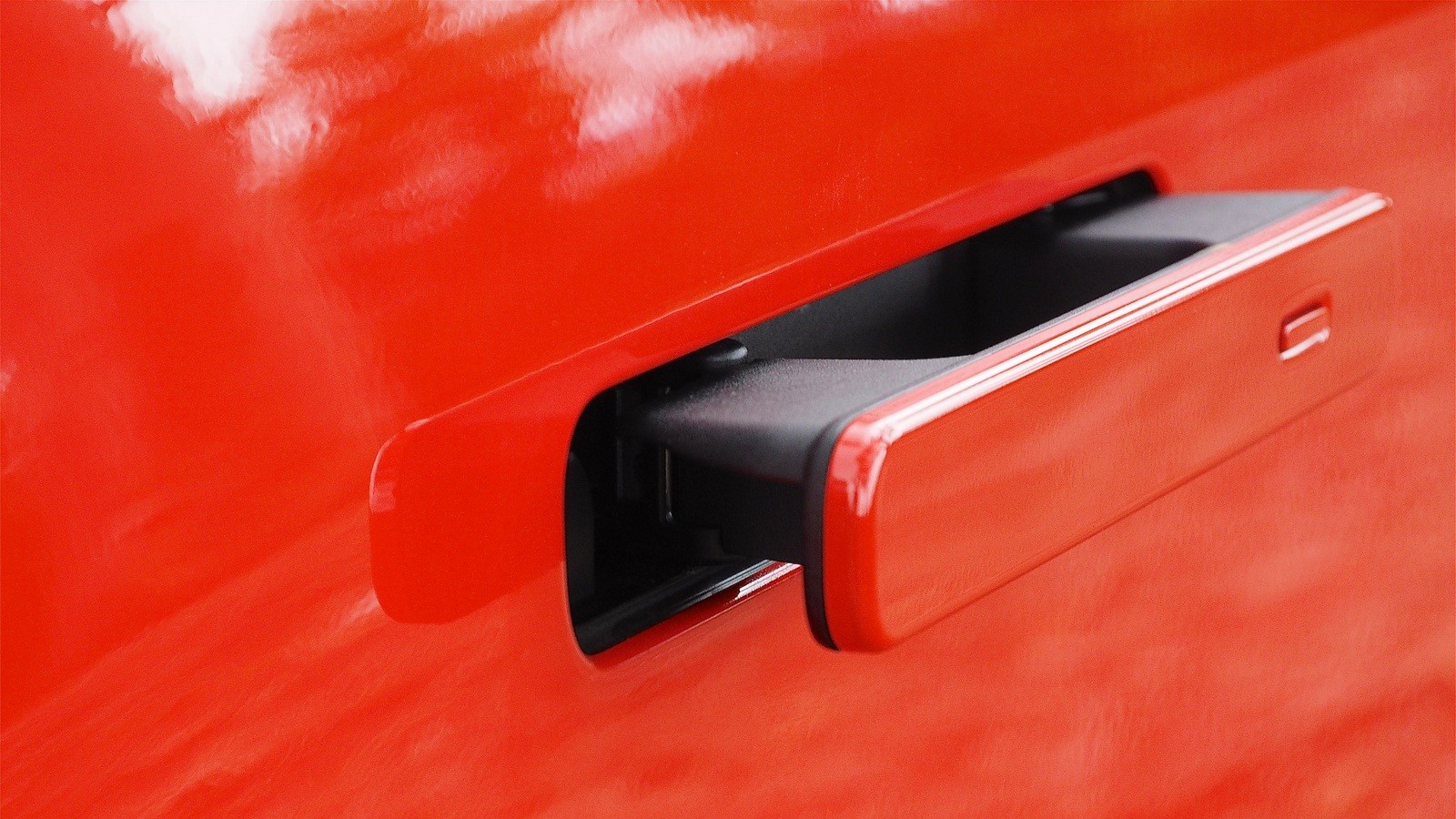 Jaguar I-PACE красный дверная ручка