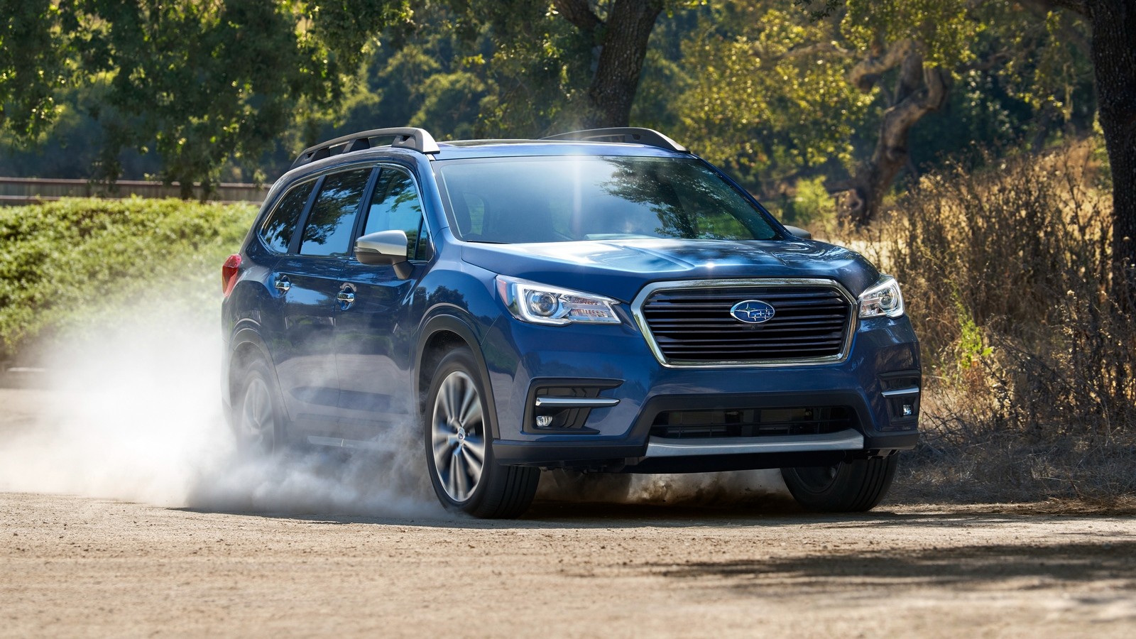 На фото: Subaru Ascent Touring 