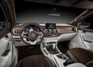 фото салона Mercedes-Benz X-class pickup Concept 2016-2017