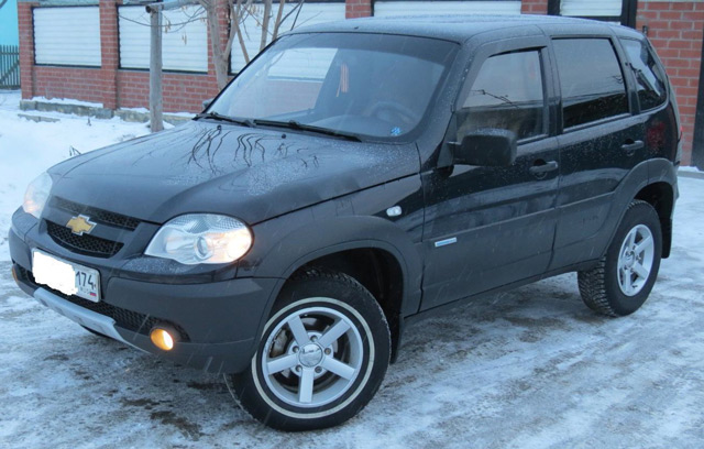 Внешний вид автомобиля ВАЗ 2123 Chevrolet