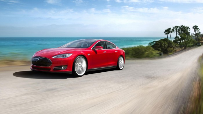 Фото Tesla Model S
